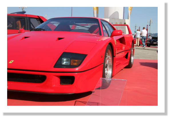 1988 Ferrari F40 